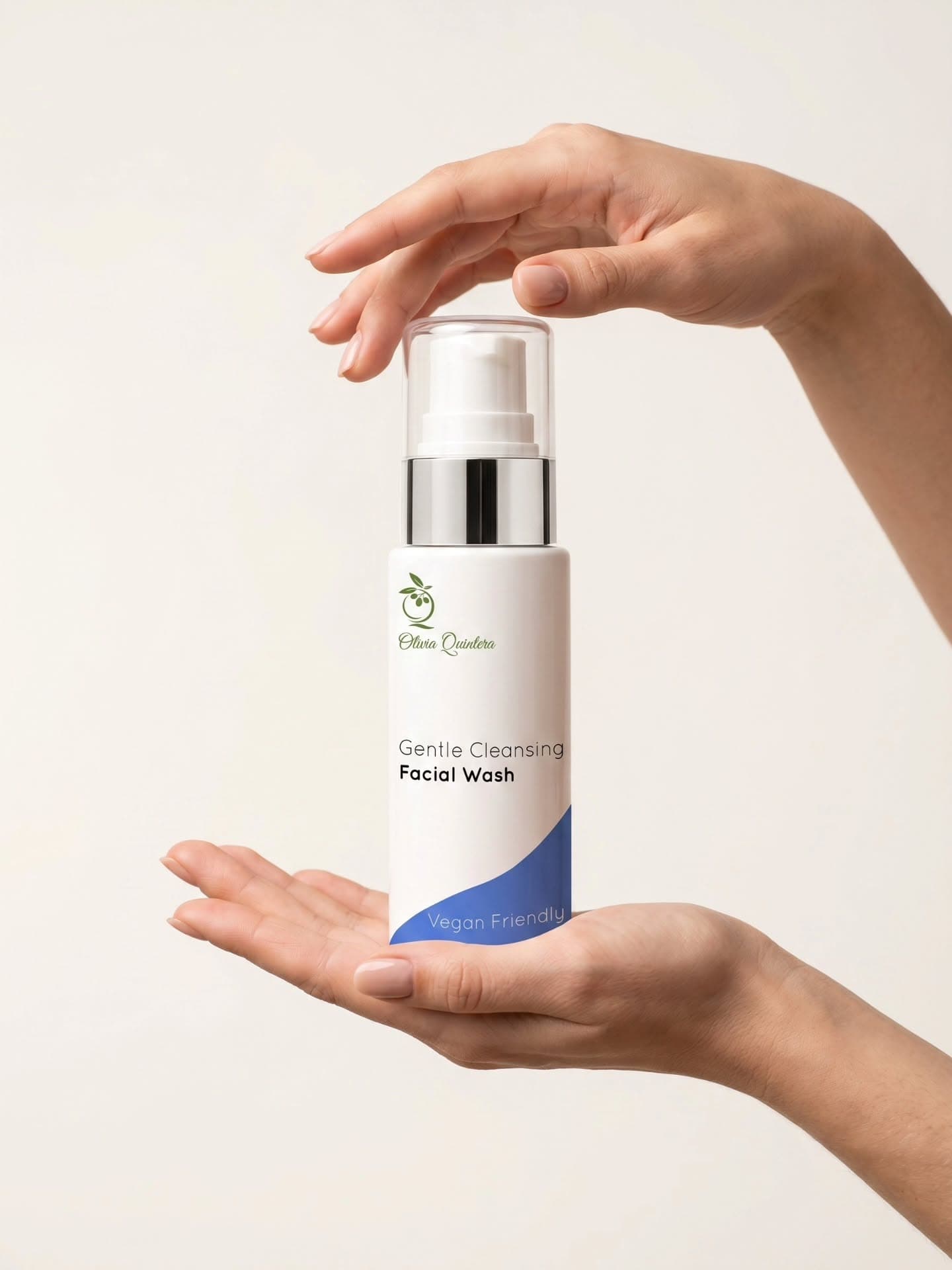 Gentle Cleansing Facial Wash, lifestyle photo